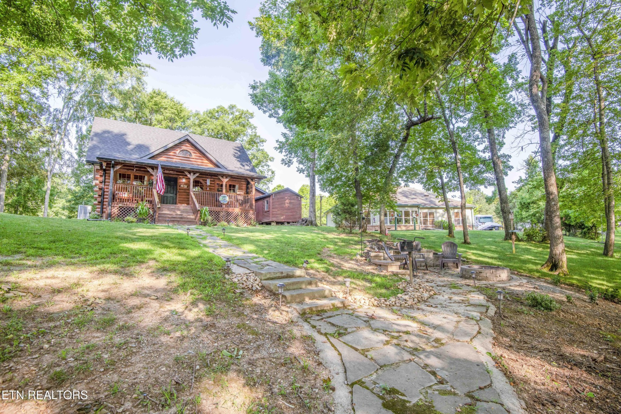 241 Goose Point Spring City, TN 37381 - Photo 3 of 36 Gallery Image 3