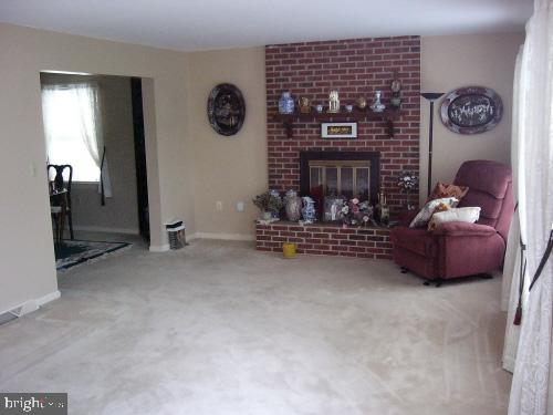 401 Parkwynne Road Lancaster, PA 17601 - Photo 3 of 8 Gallery Image 3