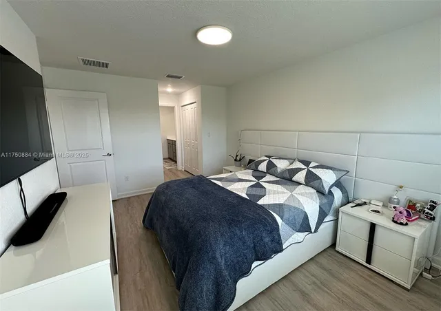 $3,400 | 4151 Lagoon Shore Drive, Unit 4151, Lake Worth, FL 33467