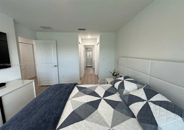 $3,400 | 4151 Lagoon Shore Drive, Unit 4151, Lake Worth, FL 33467