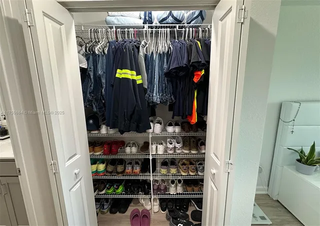 $3,400 | 4151 Lagoon Shore Drive, Unit 4151, Lake Worth, FL 33467