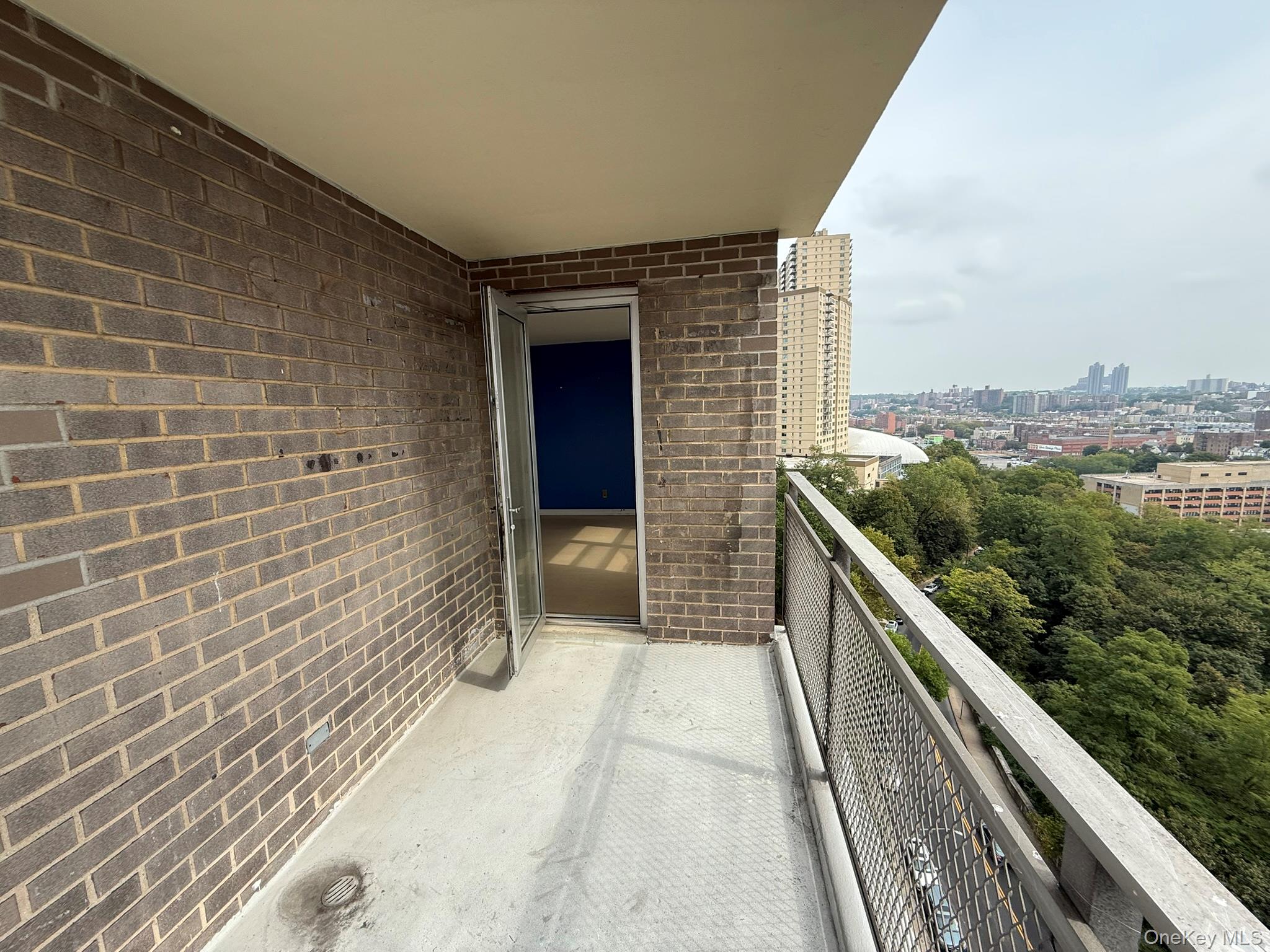 555 Kappock Street, Unit 11P Bronx, NY 10463 - Photo 6 of 15