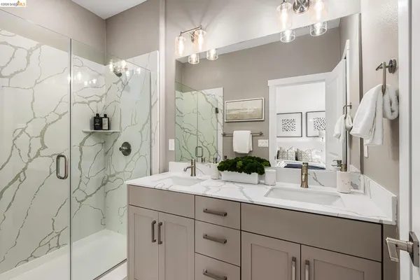 $808,000 | 28958 Parkwood Lane, Unit 68, Hayward, CA 94544