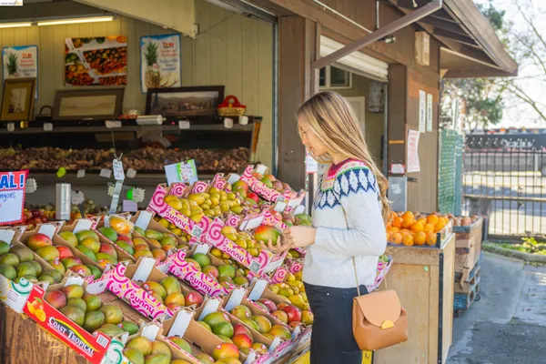 $808,000 | 28958 Parkwood Lane, Unit 68, Hayward, CA 94544