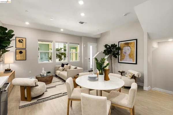 $808,000 | 28958 Parkwood Lane, Unit 68, Hayward, CA 94544