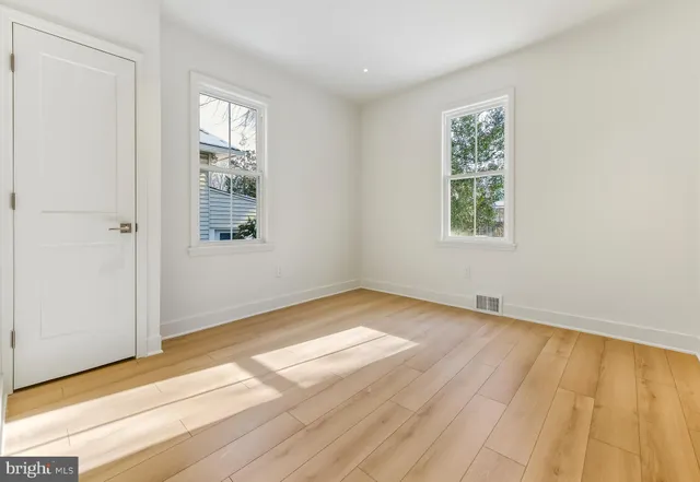 $499,900 | 522 Dwight Avenue, Collingswood, NJ 08107