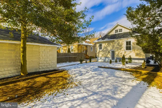 $499,900 | 522 Dwight Avenue, Collingswood, NJ 08107