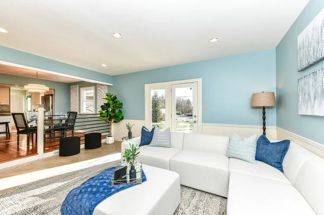 $379,000 | 6441 Hythe Road, Indianapolis, IN 46220