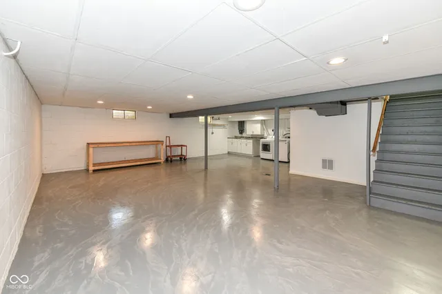 $379,000 | 6441 Hythe Road, Indianapolis, IN 46220