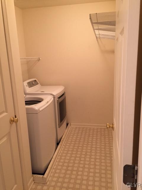 4224 Creek Road Allentown, PA 18104 - Photo 9 of 19 a bathroom with a bathtub