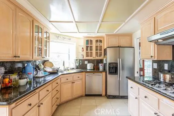 $6,000 | 2581 Camino Del Sol, Fullerton, CA 92833