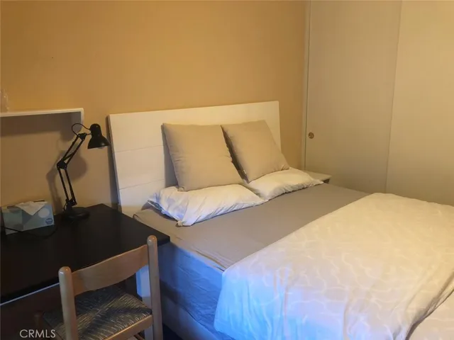 $6,000 | 2581 Camino Del Sol, Fullerton, CA 92833