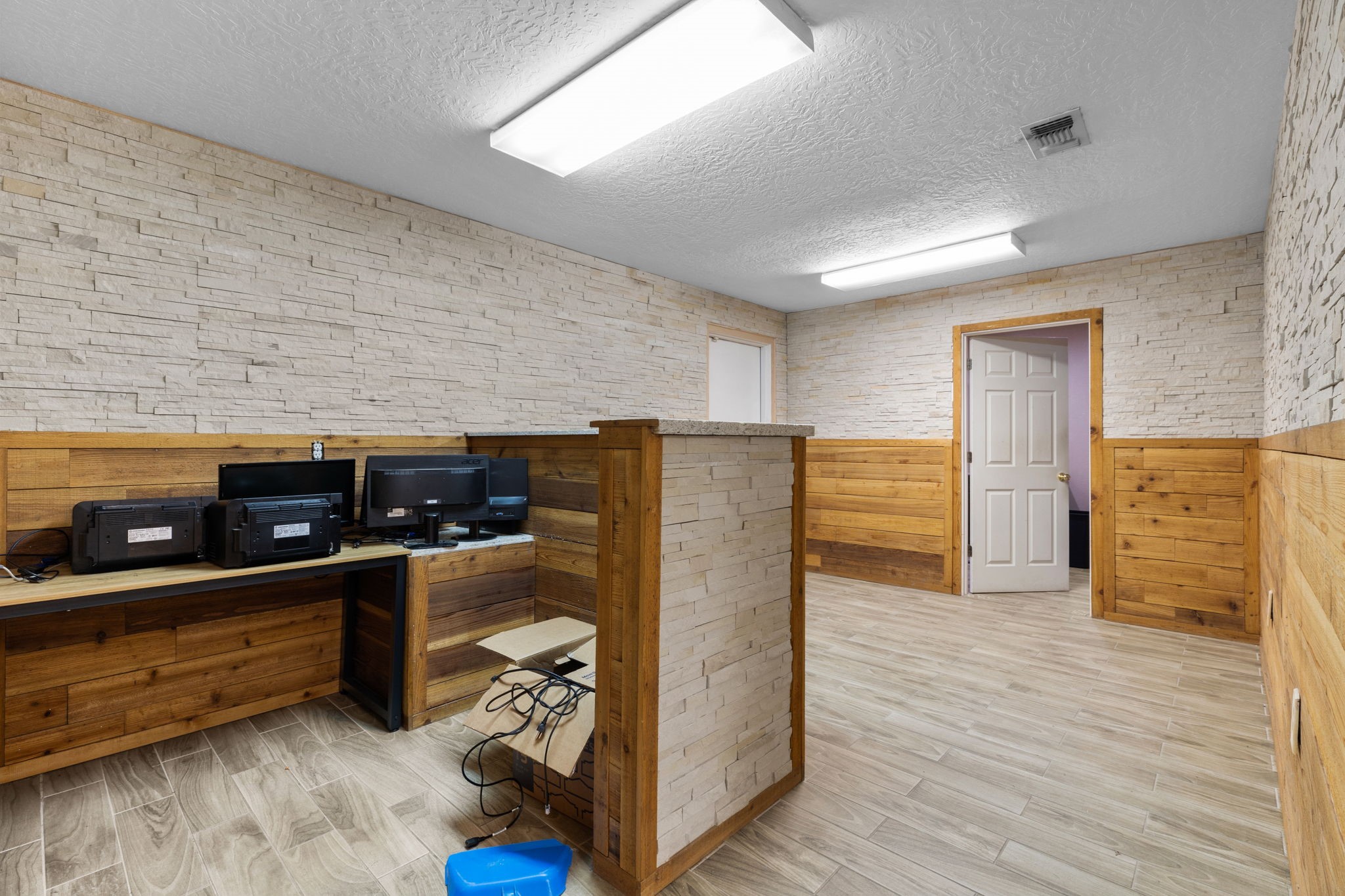 18302 Noyce Road Crosby, TX 77532 - Photo 11 of 50