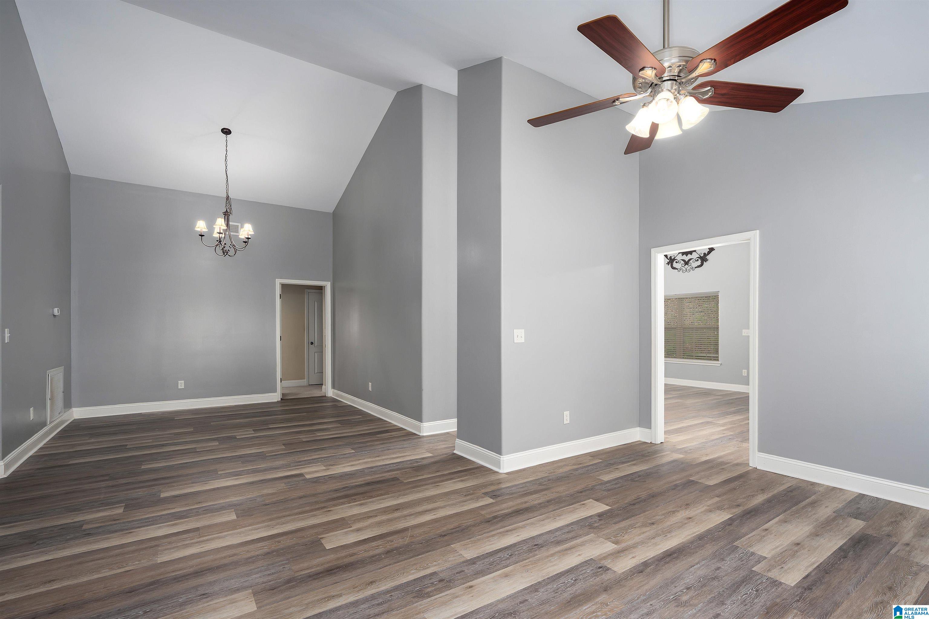 328 Vincent Street Alabaster, AL 35007 - Photo 12 of 24