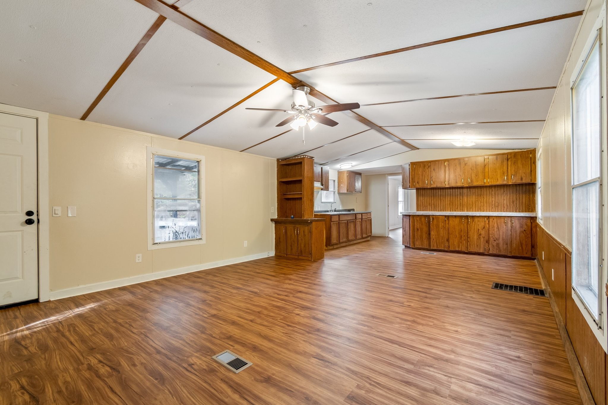 901 County Farm Road Centerville, TN 37033 - Photo 11 of 35 Gallery Image 11