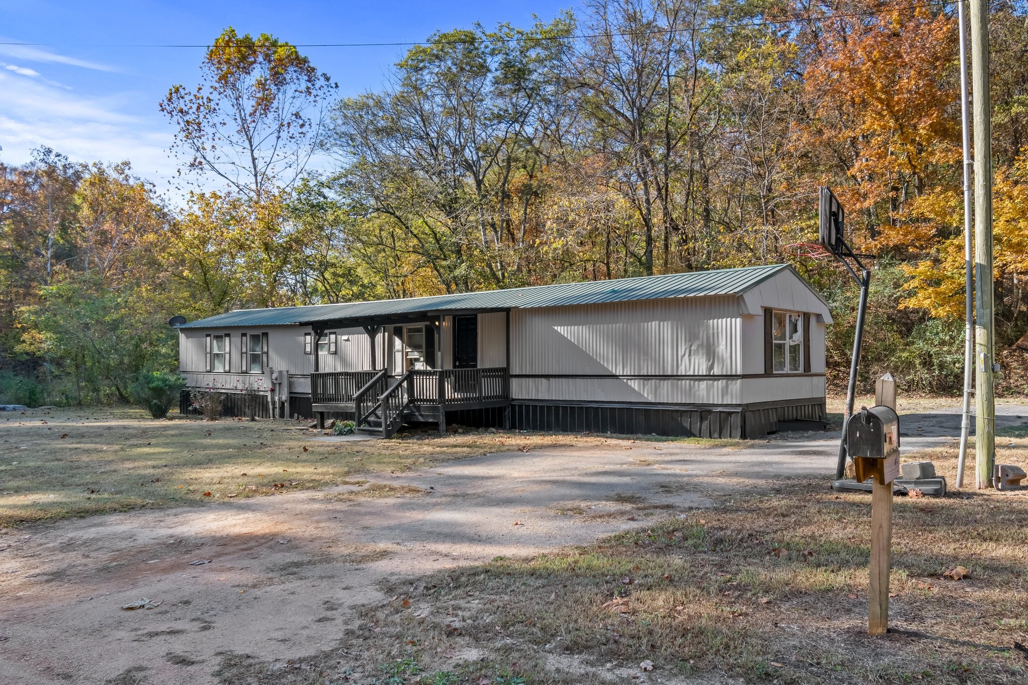 901 County Farm Road Centerville, TN 37033 - Photo 5 of 35 Gallery Image 5