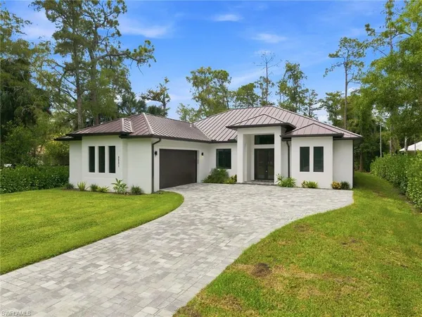 $7,500 | 5221 Hickory Wood Drive, Naples, FL 34119