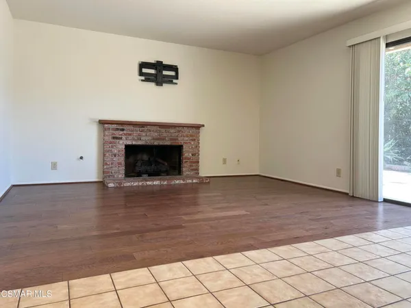 $4,700 | 521 Melbourne Court, Newbury Park, CA 91320