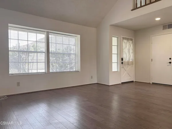 $4,700 | 521 Melbourne Court, Newbury Park, CA 91320