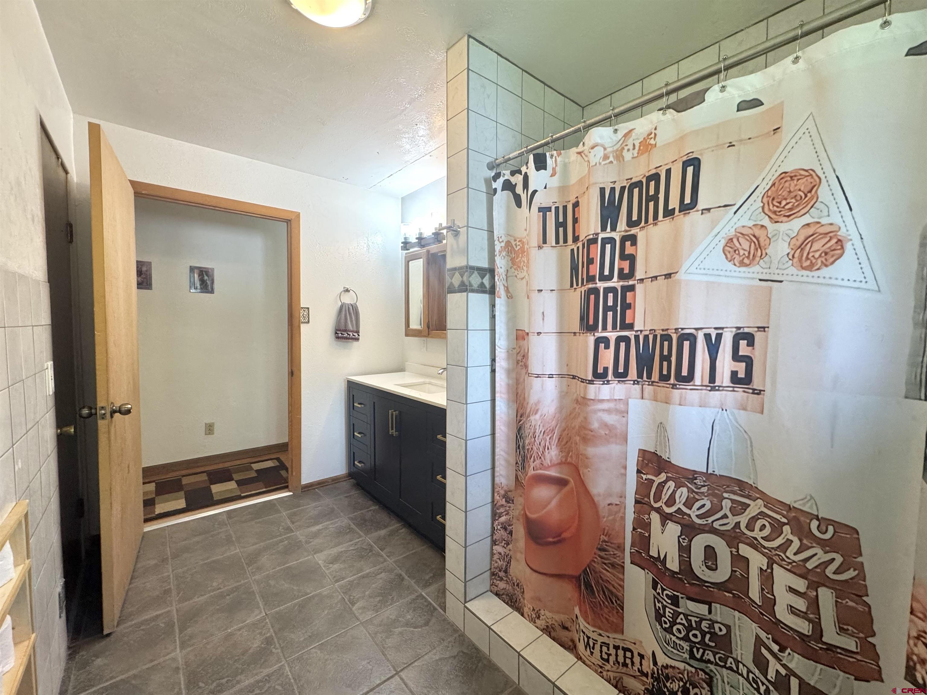 113 Conejos Street Romeo, CO 81148 - Photo 21 of 36 a view of entryway