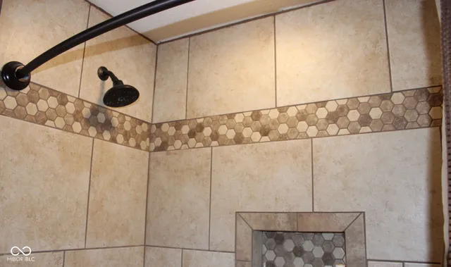 $279,900 | 2901 West 16th Street, Indianapolis, IN 46222