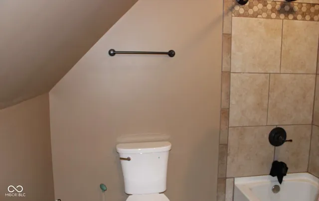 $279,900 | 2901 West 16th Street, Indianapolis, IN 46222