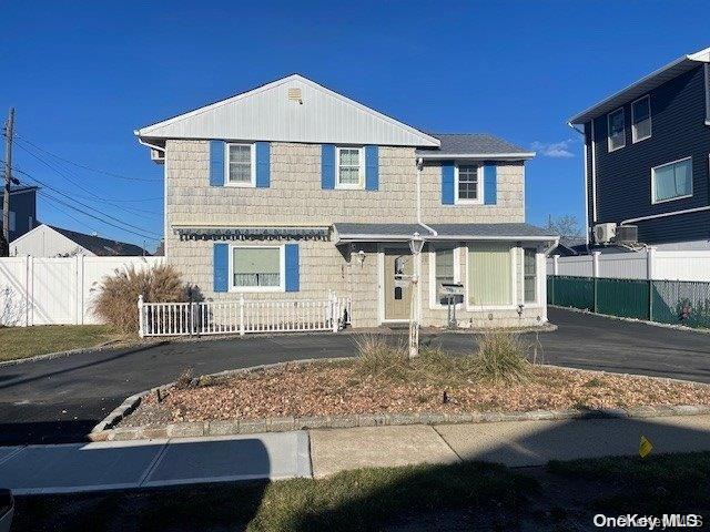 28 Radcliffe Road Island Park, NY 11558 - Photo 1 of 1 Gallery Image 1