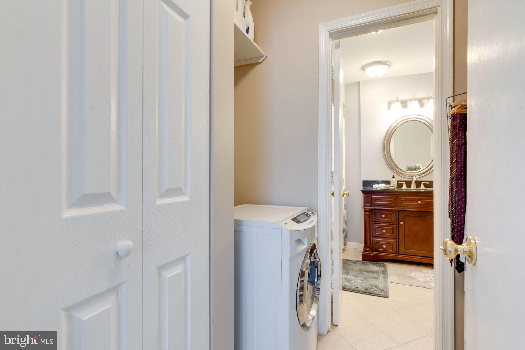 5905 Noblestown Road, Unit 52 Springfield, VA 22152 - Photo 20 of 31 All-in-one washer/dryer