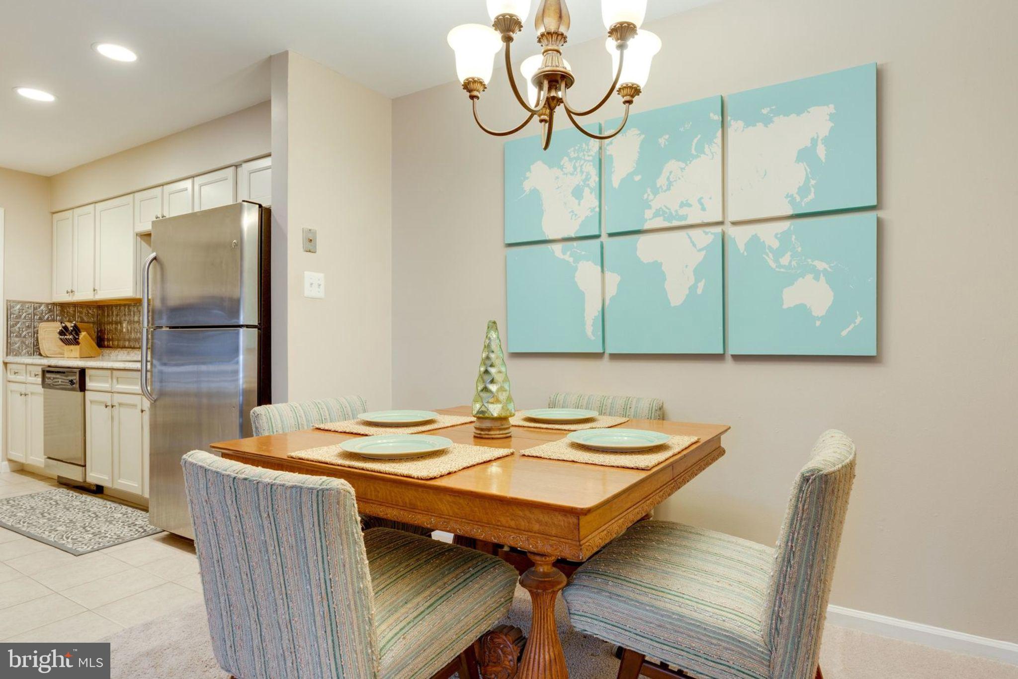 5905 Noblestown Road, Unit 52 Springfield, VA 22152 - Photo 6 of 31 Dining Room area
