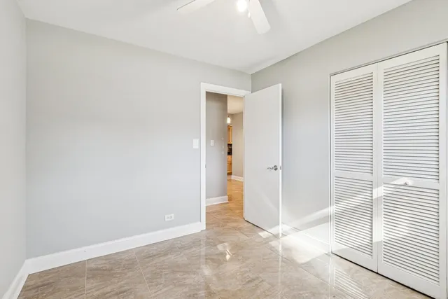 $519,000 | 510 Dulles Road, Des Plaines, IL 60016