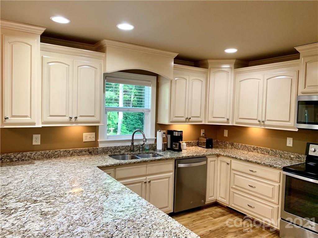 5210 Duncan Road Monroe, NC 28110 - Photo 8 of 21 Gallery Image 8