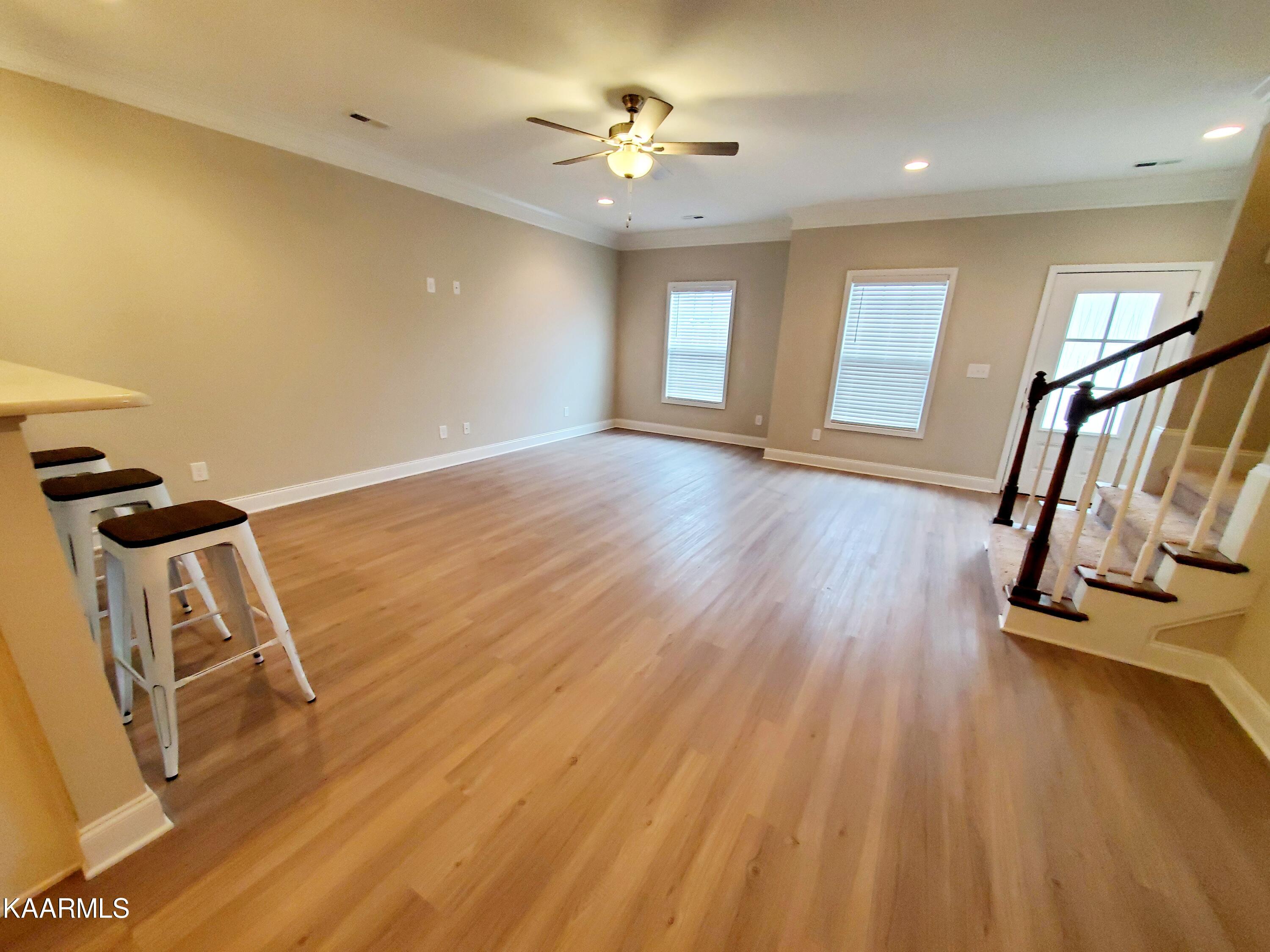 258 Broadberry Avenue Oak Ridge, TN 37830 - Photo 8 of 42 258pic8
