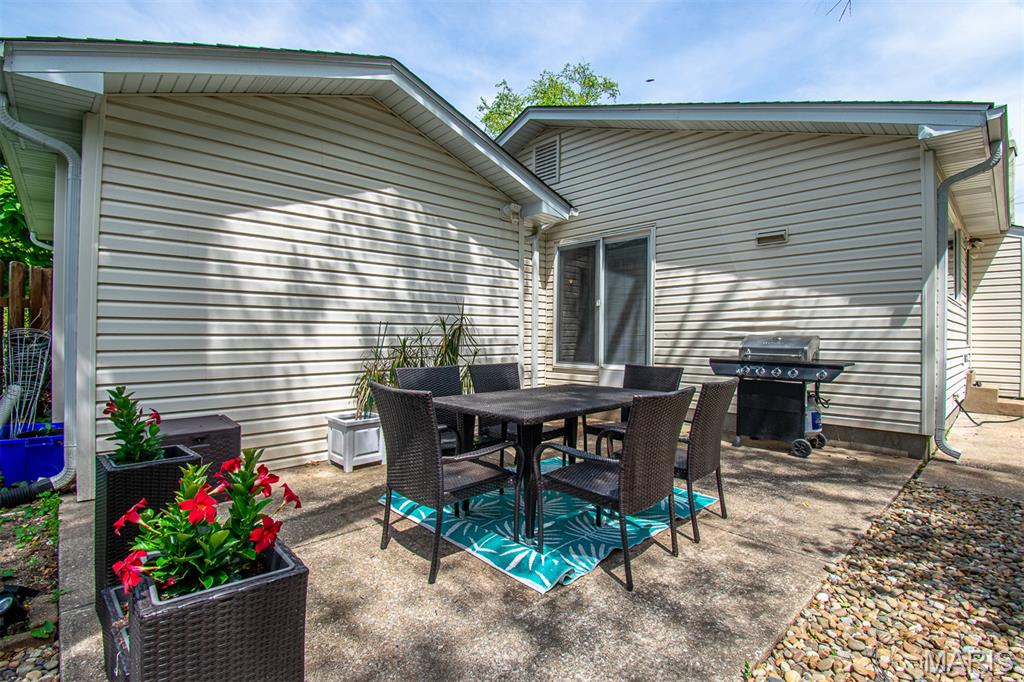 2025 Rurline Drive St. Louis, MO 63146 - Photo 78 of 92