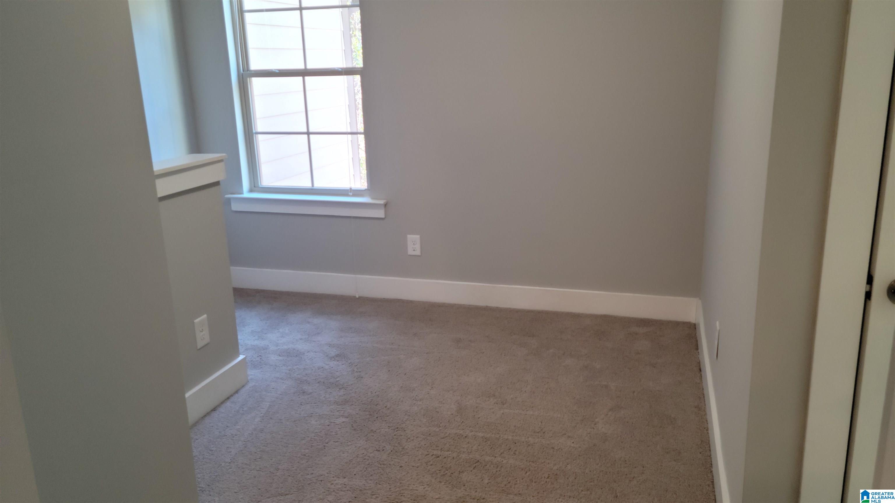 4388 Ridgemont Circle Birmingham, AL 35244 - Photo 13 of 20