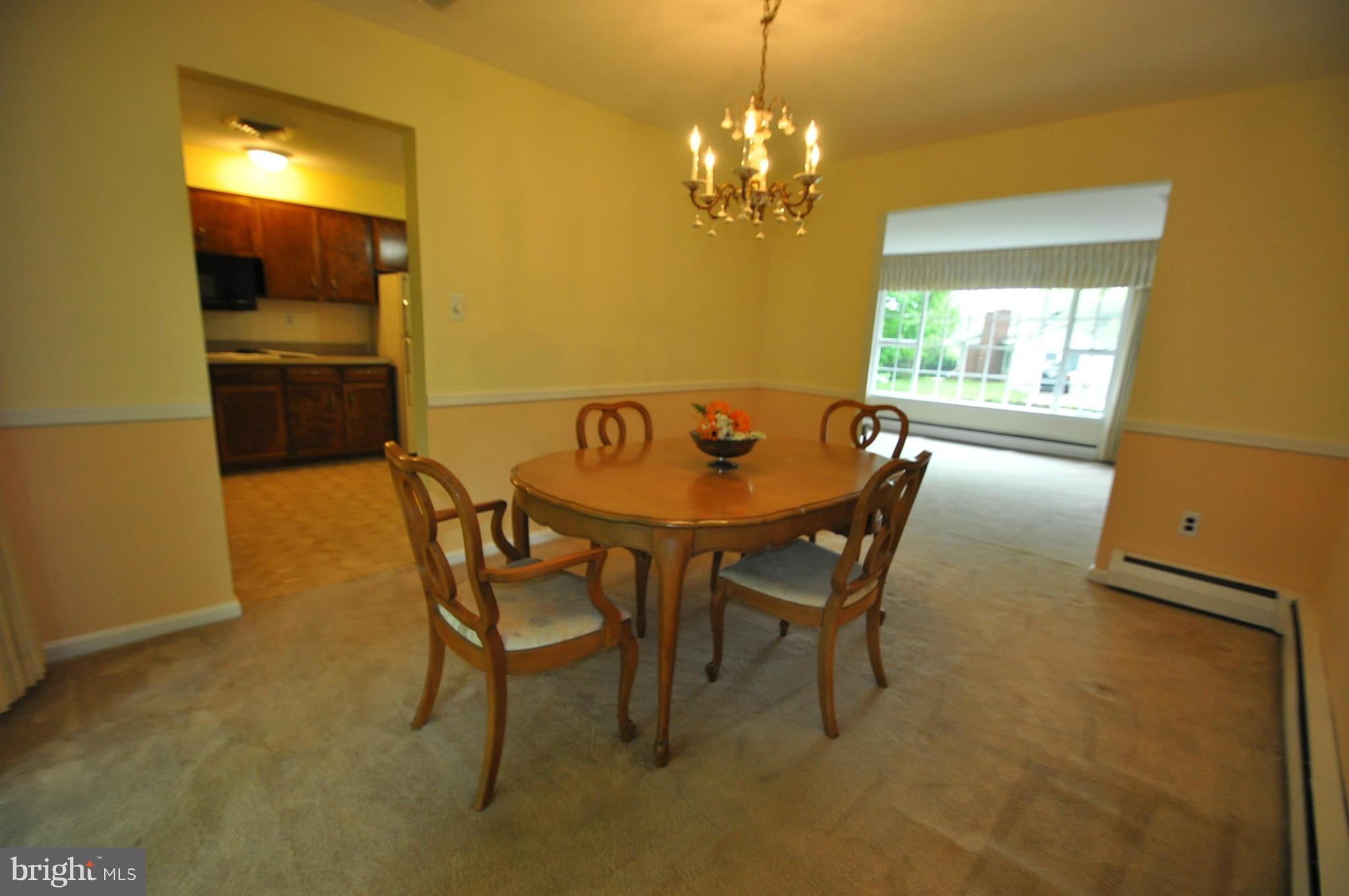 10719 Meadowhill Road Silver Spring, MD 20901 - Photo 13 of 22 Dining Room
