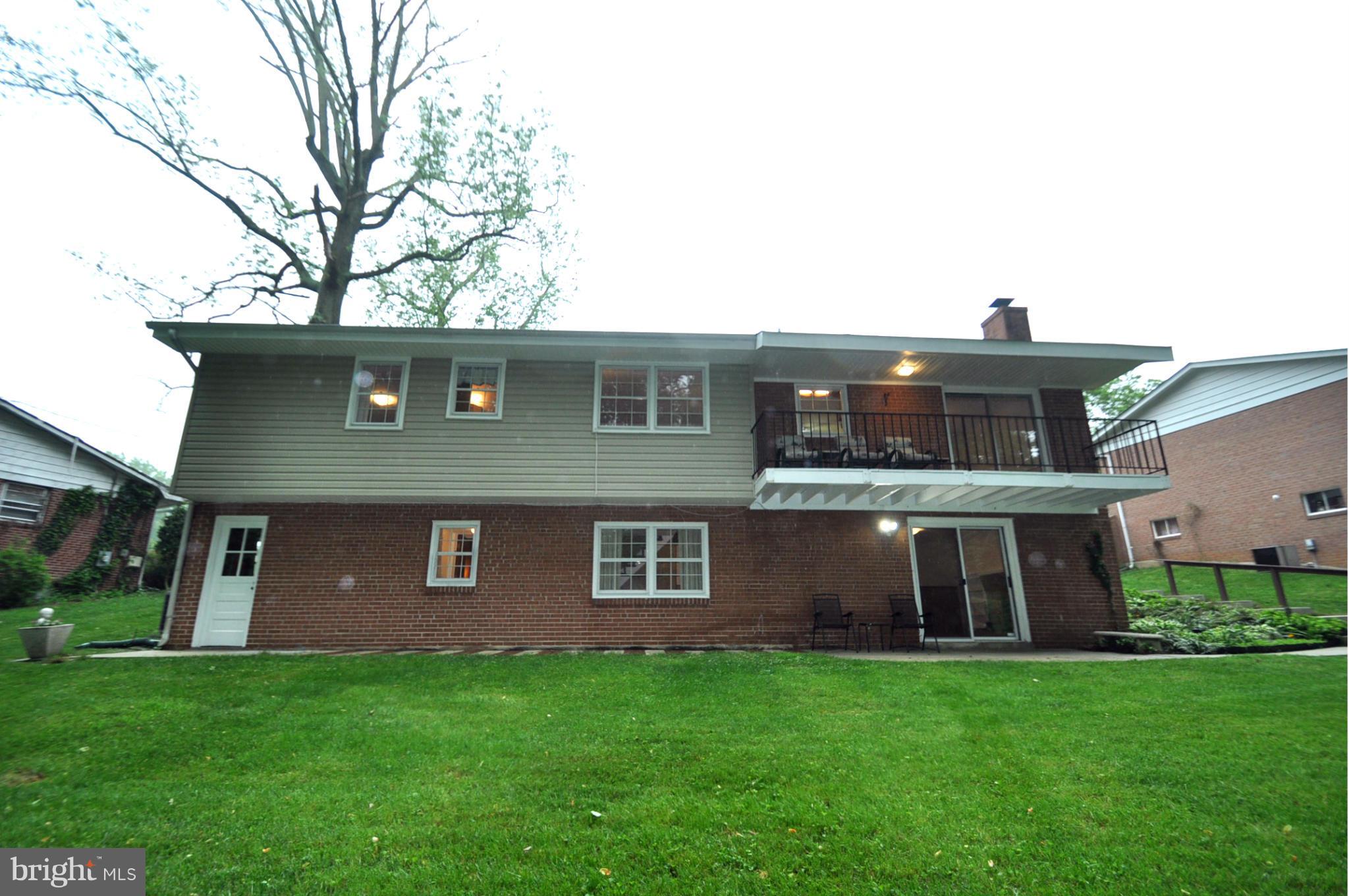 10719 Meadowhill Road Silver Spring, MD 20901 - Photo 6 of 22 Exterior (Rear)