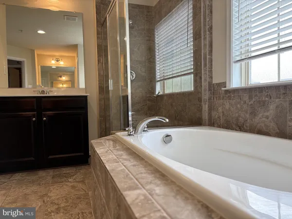 $800,000 | 2707 Swann Wing Court, Lanham, MD 20706