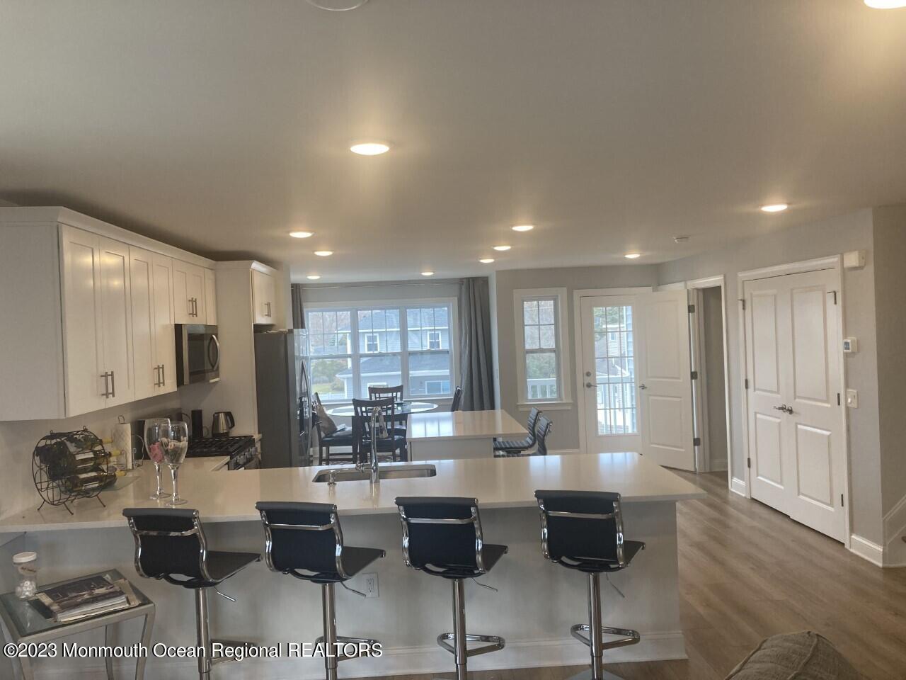 9 Fields Way West Long Branch, NJ 07764 - Photo 4 of 25 29 feilds weigh 2