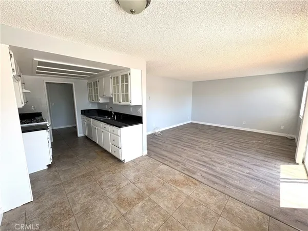 $2,000 | 579 West 14th Street, Unit 4, San Pedro, CA 90731