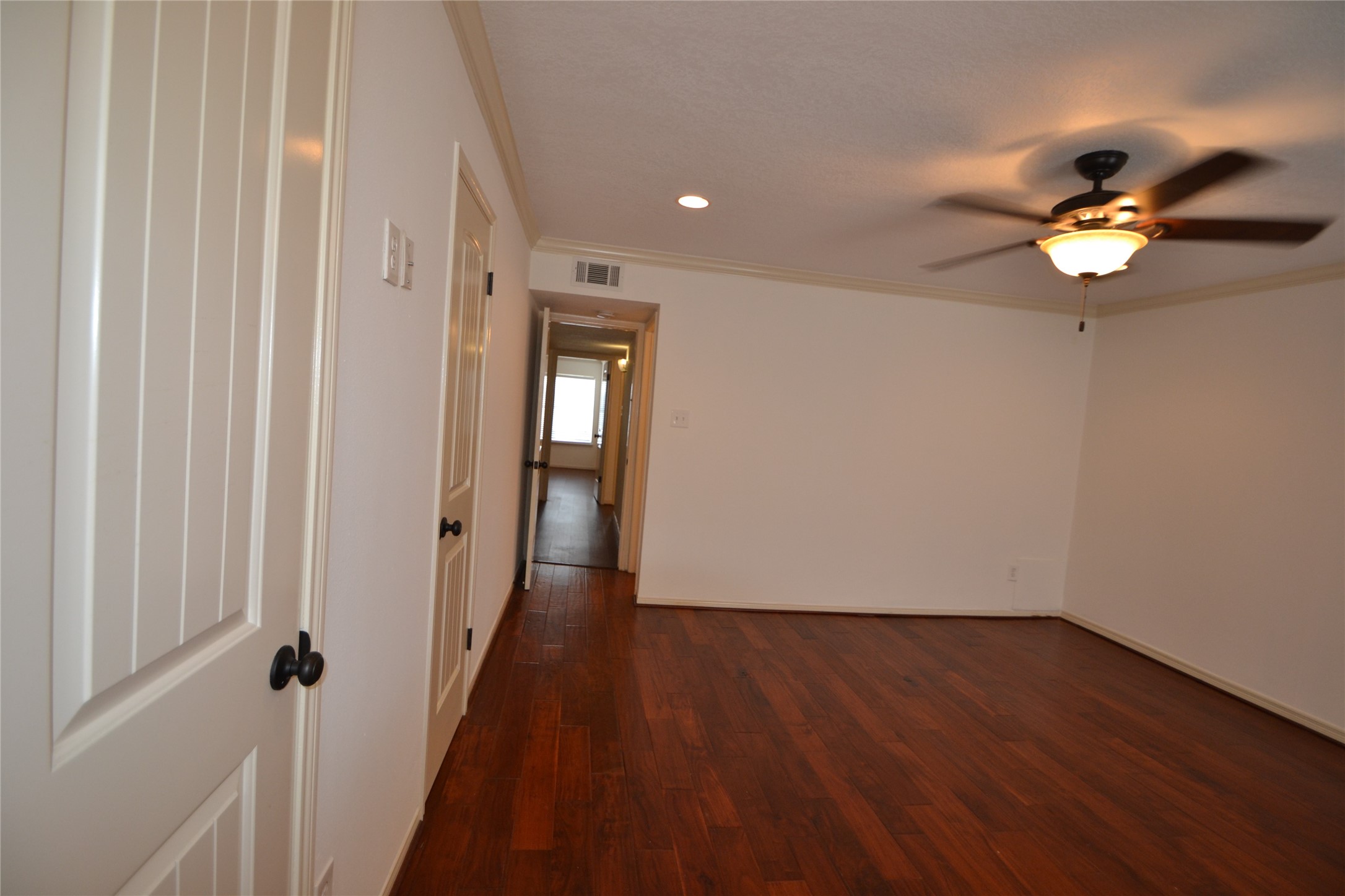 830 Threadneedle Street, Unit 235 Houston, TX 77079 - Photo 44 of 50 Gallery Image 44