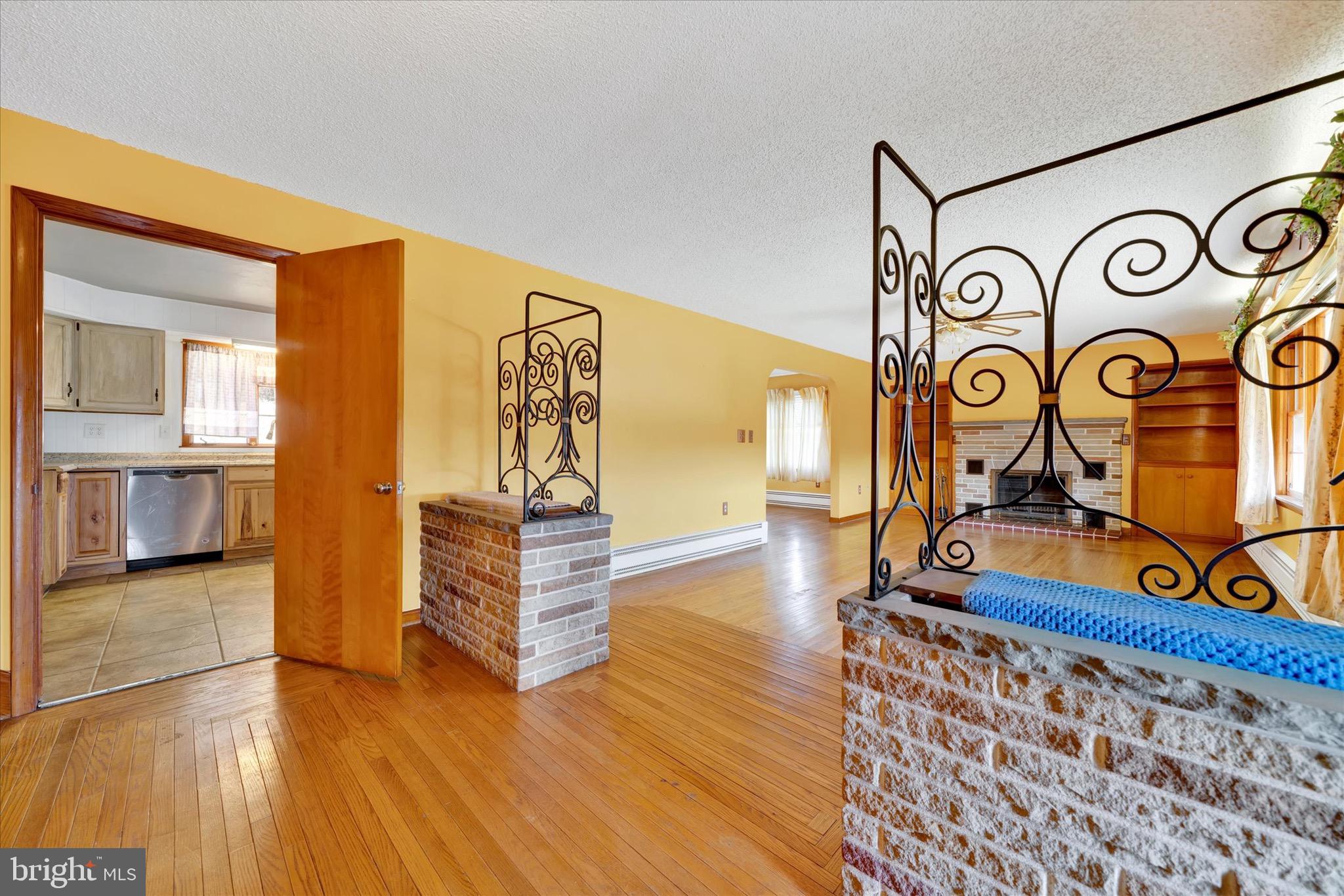 100 High Street Pine Grove, PA 17963 - Photo 5 of 41