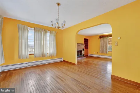 $271,000 | 100 High Street, Pine Grove, PA 17963