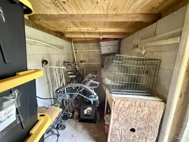 $246,900 | 921 Lagoon Drive, Pensacola, FL 32505