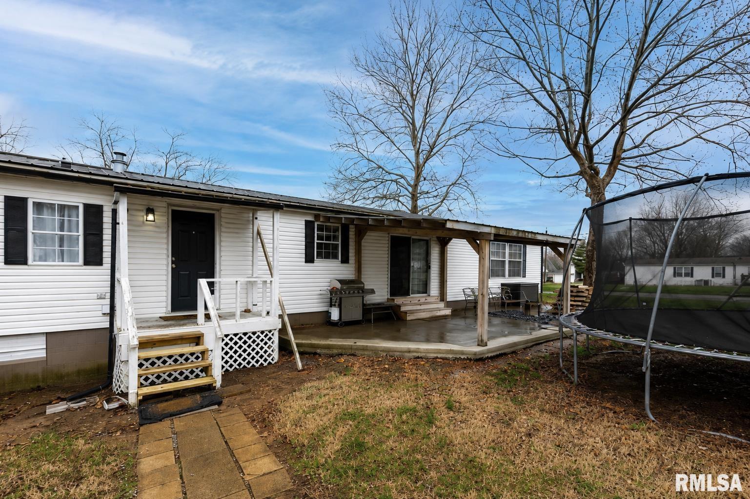 101 East Knauer Street Ava, IL 62907 - Photo 2 of 29