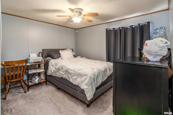 $159,900 | 101 East Knauer Street, Ava, IL 62907