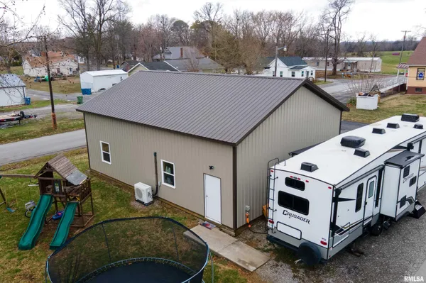 $159,900 | 101 East Knauer Street, Ava, IL 62907