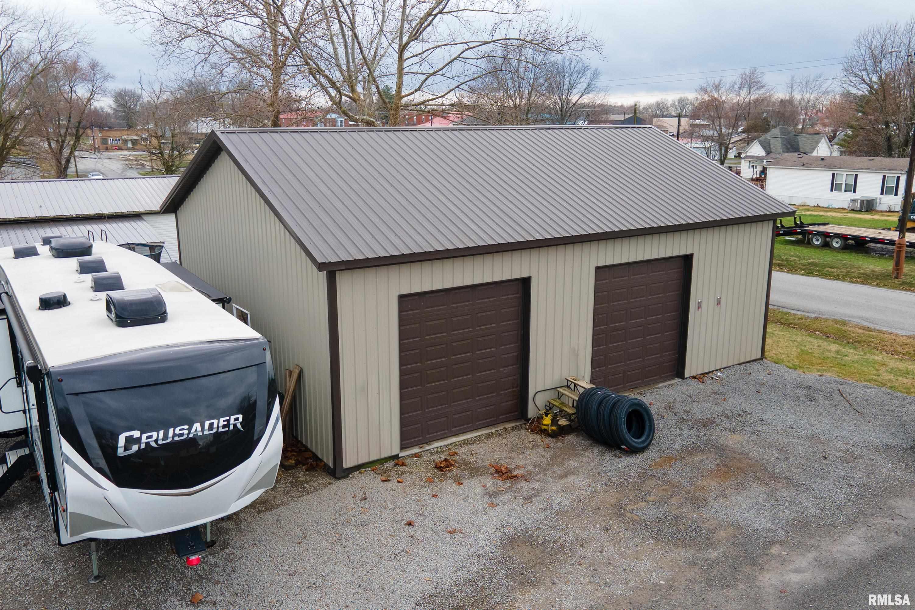 101 East Knauer Street Ava, IL 62907 - Photo 3 of 29
