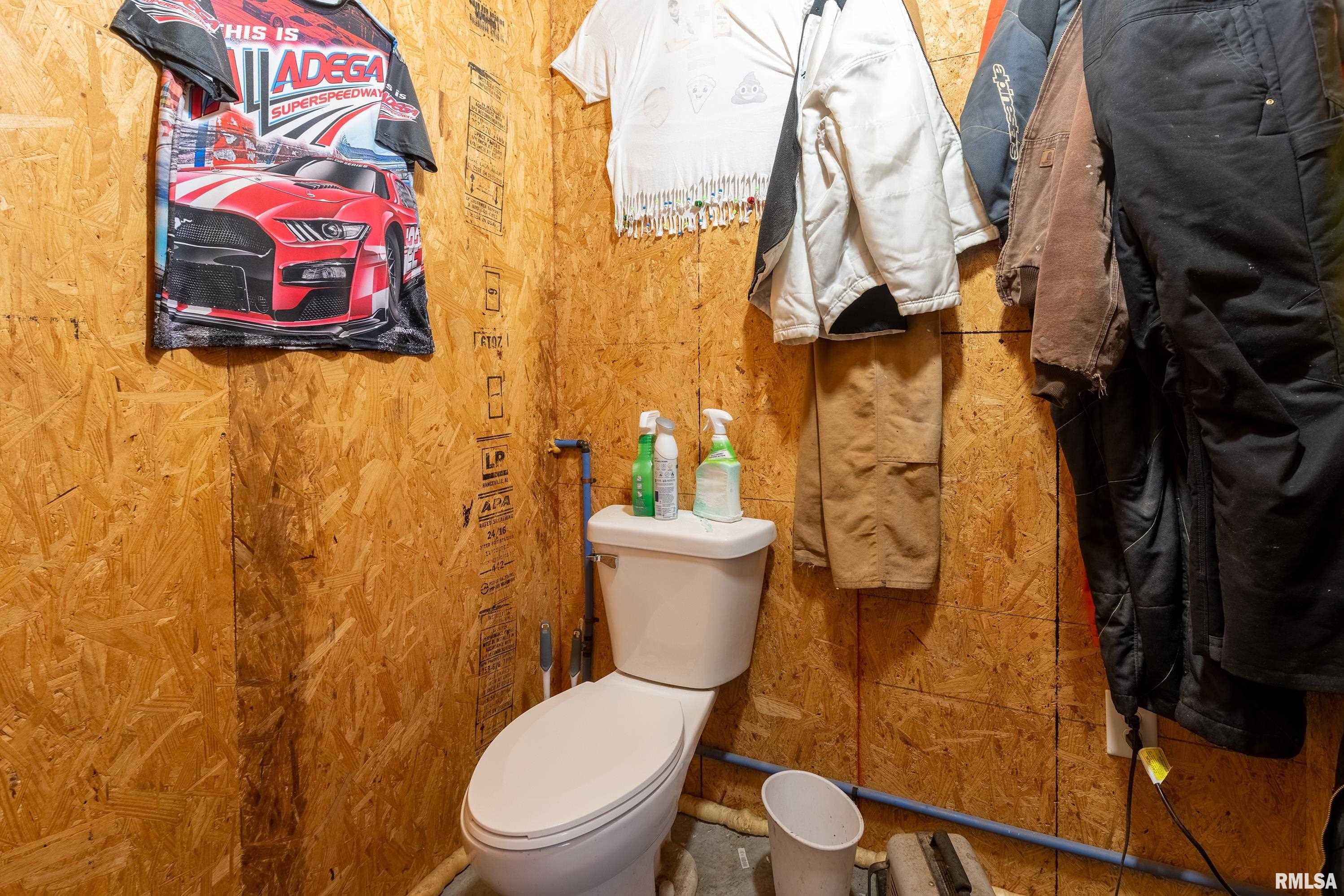 101 East Knauer Street Ava, IL 62907 - Photo 37 of 44