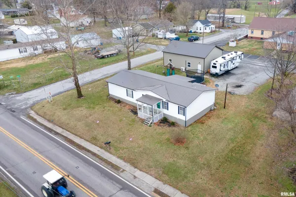$159,900 | 101 East Knauer Street, Ava, IL 62907