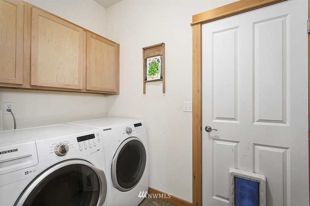 9591 Phillips Road Southeast Port Orchard, WA 98367 - Photo 17 of 20 Gallery Image 17